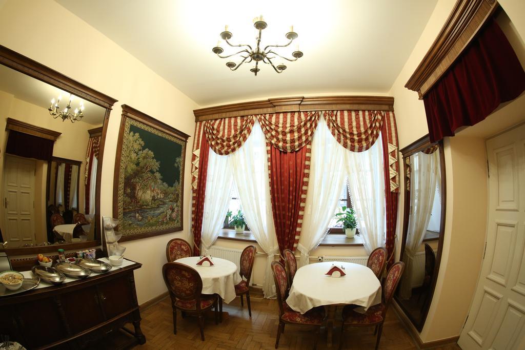 Rezydencja Waksman Bed and Breakfast Lublin Exteriör bild
